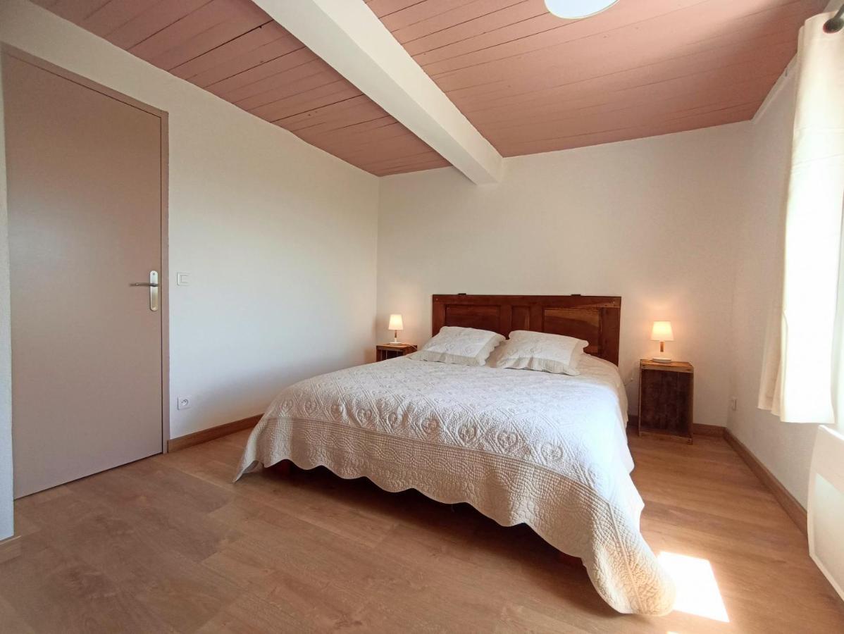 Gite Avec Piscine "La Maison De Valentine" En Provence Montsalier Eksteriør billede